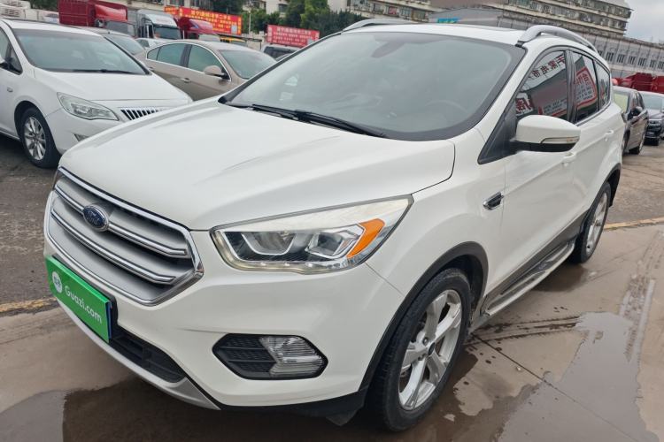 Used Ford Kuga 2017 EcoBoost 180 Two-Wheel-Drive Platinum Edition