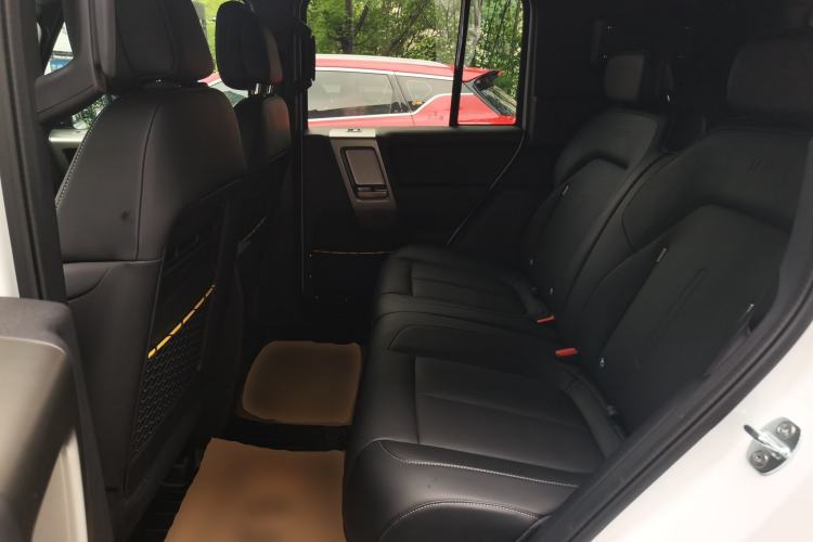 Used iCAR V23 2026 Model 550 Two-Wheel Drive Super Sports Edition Left Rear Seat