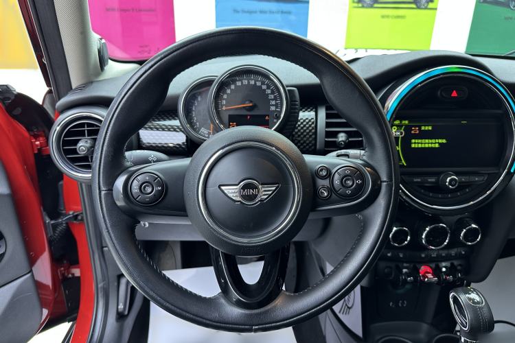 Used MINI MINI 2015 2.0T COOPER S Five-Door Edition