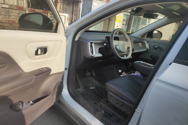 Used Leapmotor B10 2025 510 Joyful Edition
