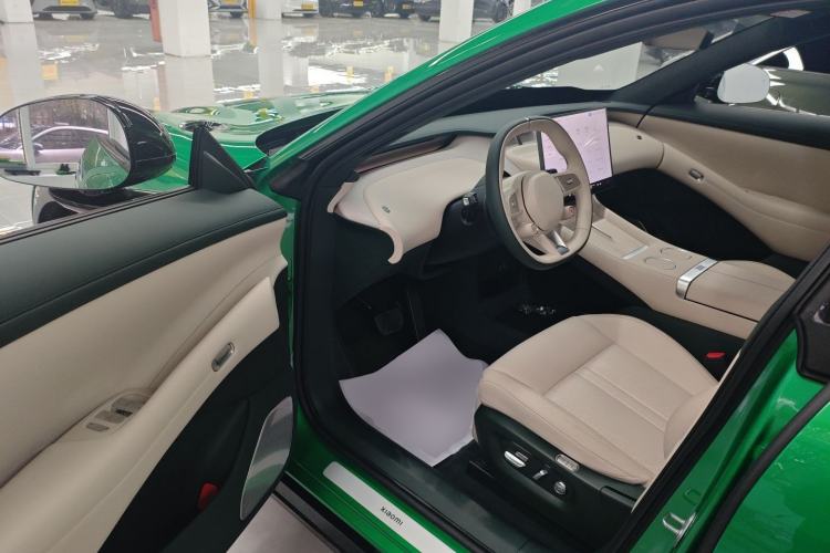 Used Xiaomi Auto YU7 2025 Ultra-Long Range All-Wheel Drive Pro Version
