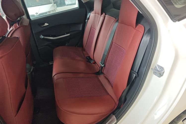 Used Ford Escort 2019 Revised Version 1.5L Manual "Quality Enjoyment" Trim (Tire Pressure Monitoring) China VI Standard Left Rear Seat