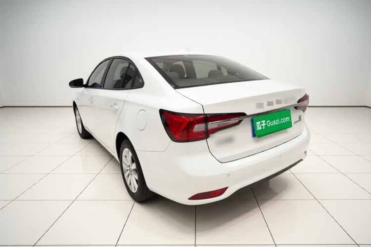 Used Roewe i5 2020 1.5L Manual 4G Connect Luxury Edition