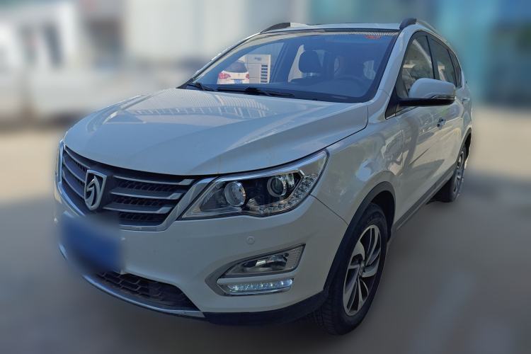Used Baojun 560 2016 1.8L Manual Luxury Edition