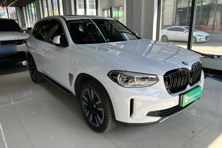 Used BMW iX3 2021 Leading Model
