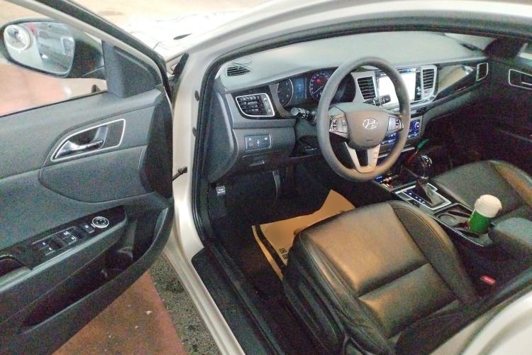 Used Hyundai Mistra 2014 1.8L Automatic Smart GLS