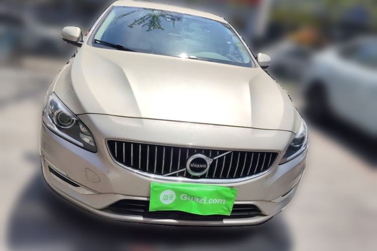 Used Volvo S60 2018 S60L T3 Smart Progress Edition
