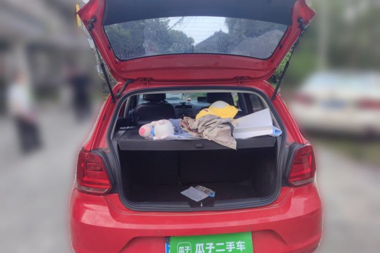 Used Volkswagen Polo 2016 1.6L Automatic Comfort Model Trunk