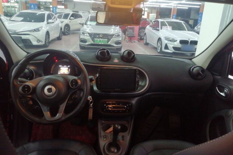 Used smart forfour 2016 1.0L 52 kW Passion Edition