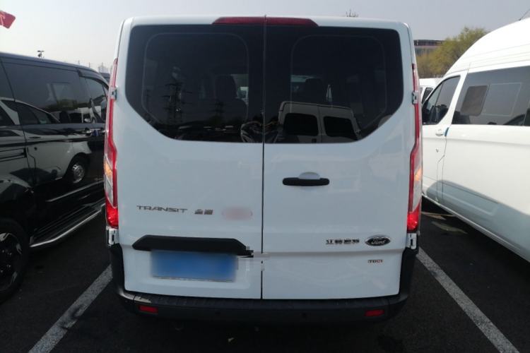 Used Ford Transit 2019 2.0T Diesel Multi-Purpose Commercial Vehicle Short Wheelbase Low Roof 6-Seater China VI Standard
