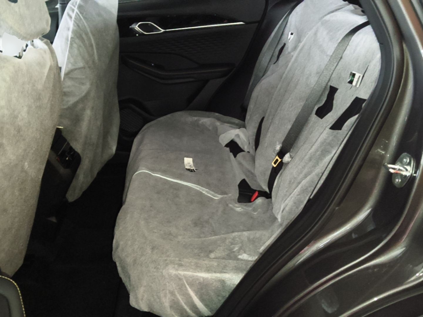 Geely Auto Coolray 2025 Bin Yue L 1.5TD DCT Beyond Edition — снимка 20