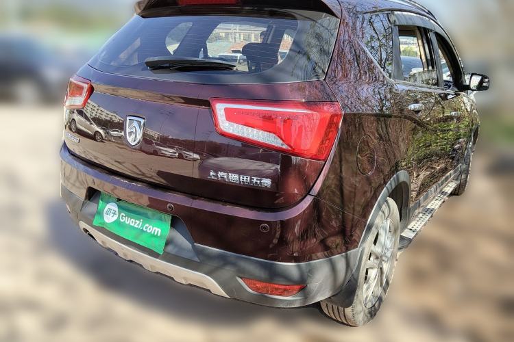 Used Baojun 560 2015 1.8L Manual Elite Edition
