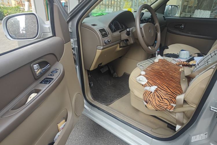 Used Buick GL8 2012 2.4L BASE Comfort Edition
