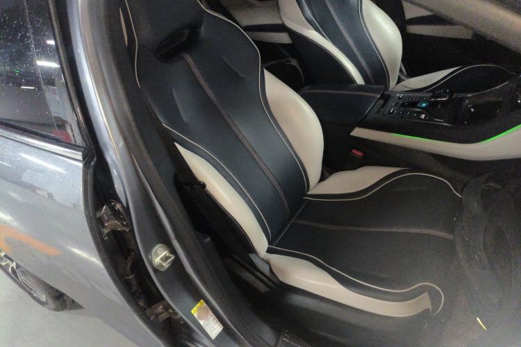 Used BYD Qin PLUS 2021 DM-i 120KM Flagship Model