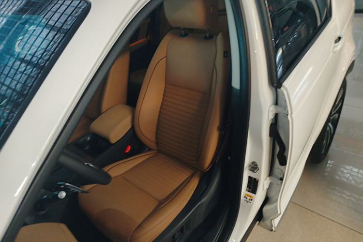 Used Land Rover Discovery Sport 2024 Performance Tech Edition