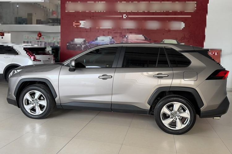 Used Toyota RAV4 2020 2.0L CVT Two-Wheel Drive Fashion Edition
