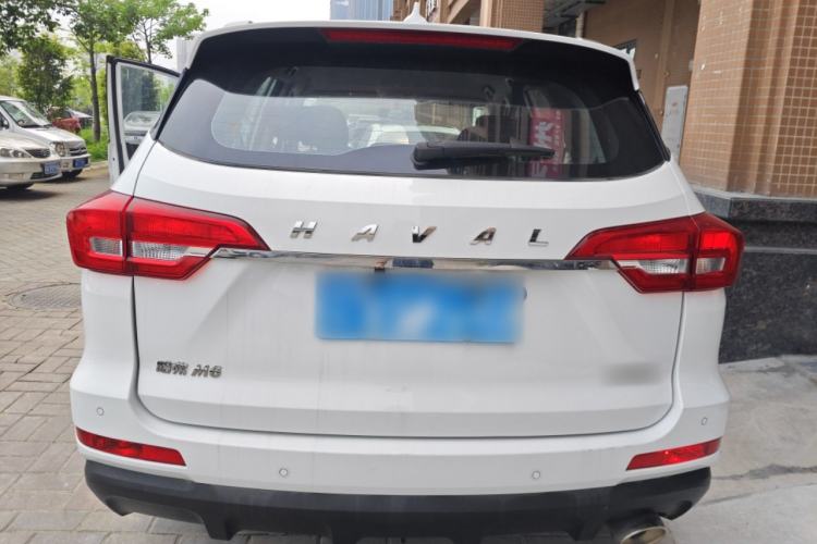 Used Haval M6 2019 1.5T Manual Two-Wheel Drive Urban Version China VI Standard
