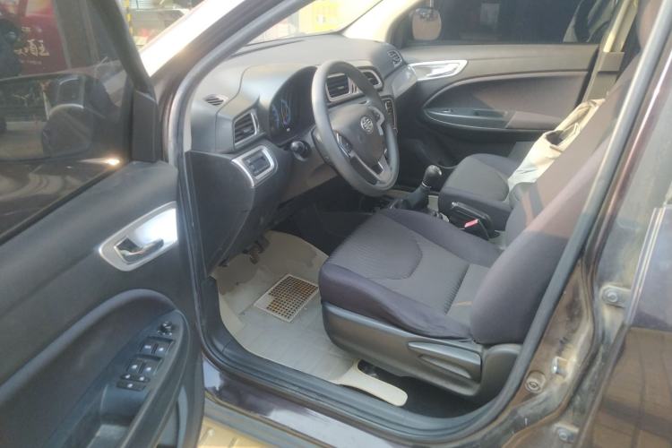 Used FAW Junpai D60 2015 1.5L Manual Standard Edition
