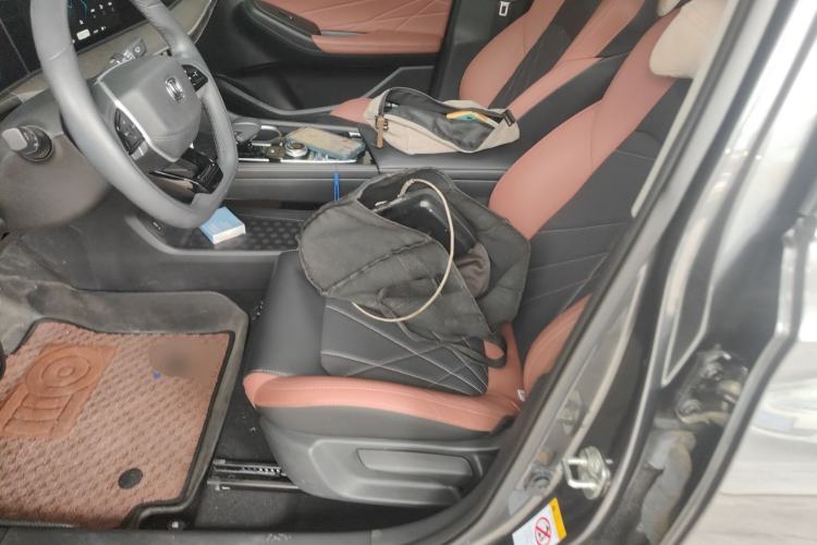 Used CHANGAN Eado 2023 Changan Edition PLUS Blue Whale NE 1.4T GDI DCT Prestige Version