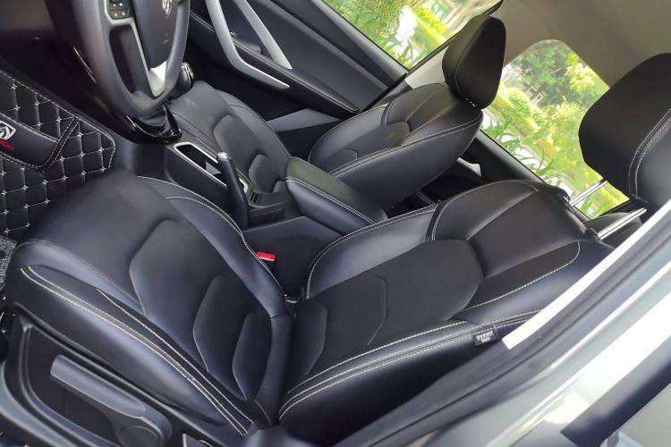 Used Baojun 530 2021 Global Car Anniversary Edition 1.5T Manual Luxury Model 6 Seats