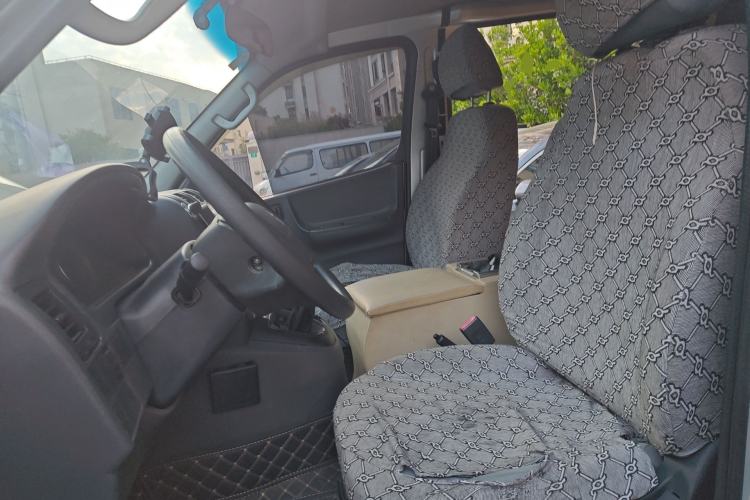 Used Jinbei Express 2018 2.0L Standard Version V19