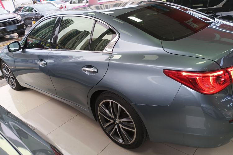 Used Infiniti Q50 2014 3.7L Luxury Sport Edition Left Side