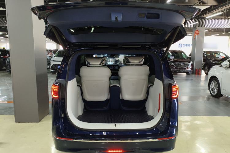 Used Buick GL8 2020 Avenir Avia Four-Seat Luxury Edition