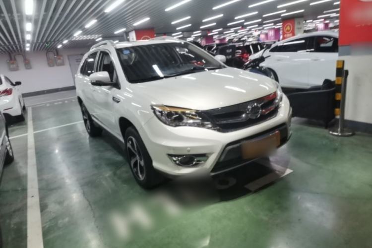 Used BYD S7 2016 2.0T Automatic Prestige Edition
