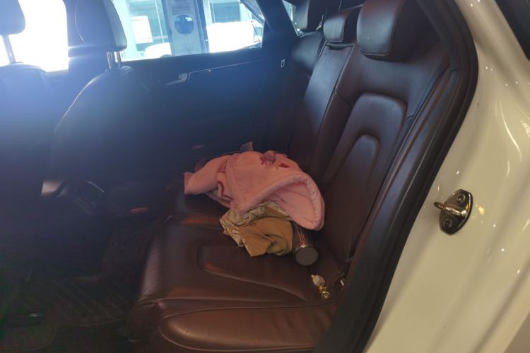 Used Audi A4L 2015 35 TFSI Automatic Comfort Model Left Rear Seat