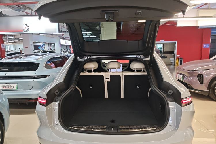 Used Nio EC6 2025 75 kWh Trunk