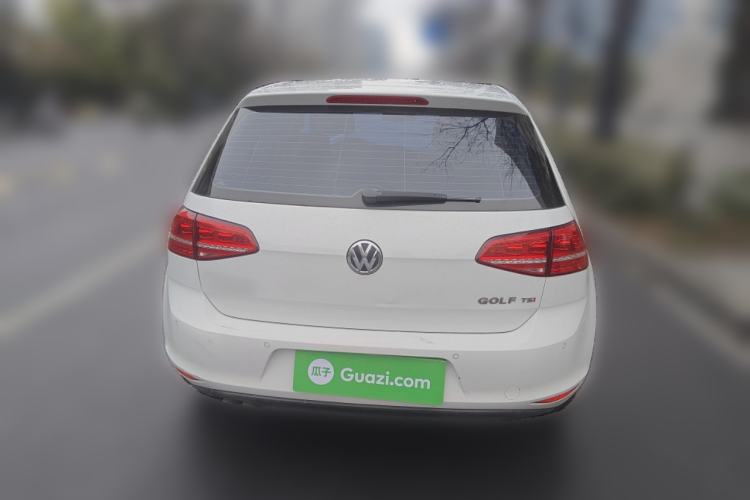 Used Volkswagen Golf 2015 1.4TSI Automatic Luxury Model
