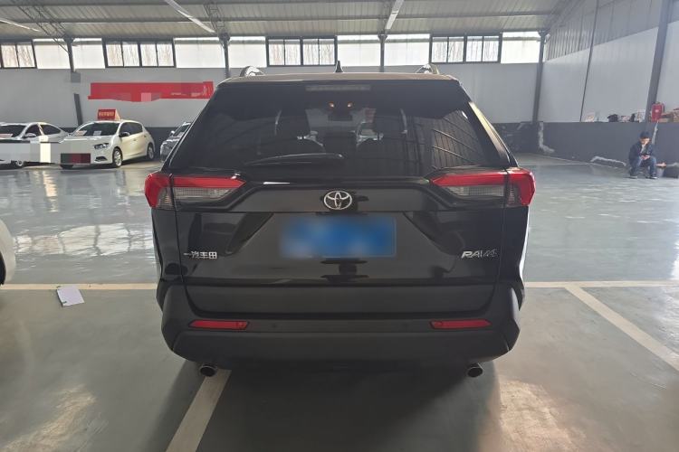 Used Toyota RAV4 2021 2.0L CVT Two-Wheel Drive Urban Edition
