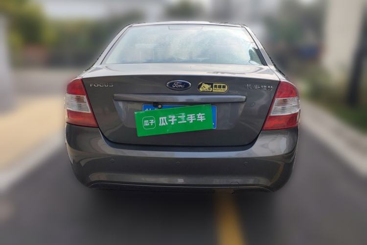 Used Ford Focus 2013 Sedan Classic 1.8L Automatic Fashion Edition
