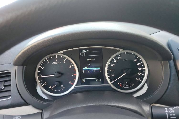 Used Nissan Tiida 2016 1.6L CVT Smart Drive Edition
