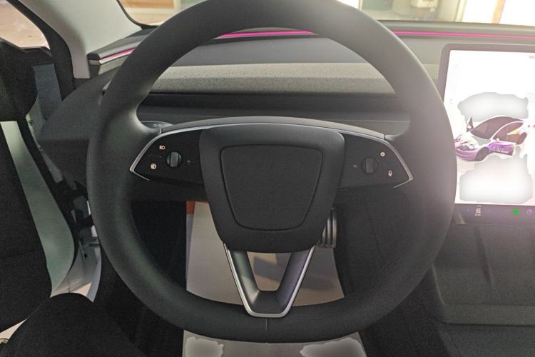 Used Tesla Model 3 2025 Model Revised Rear-Wheel-Drive Version
