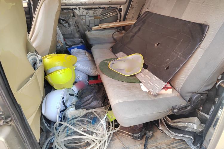 Used Wuling Rongguang 2011 1.2L Base Version
