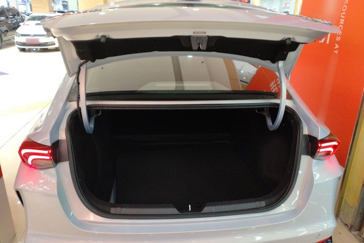 Used GAC Trumpchi EMPOW 2023 Shadow Leopard H Smart Hybrid Edition