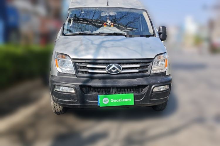 Used SAIC MAXUS Xintu V80 2019 2.5T Classic Model AMT Aoyuntong Long Wheelbase Mid-Roof 7-Seater