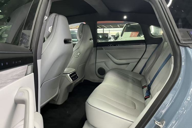 Used Hima Luxeed S7 2025 855 km Max Interior 5