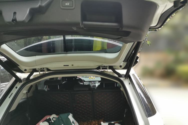 Used Land Rover Discovery Sport 2018 240 PS HSE Version