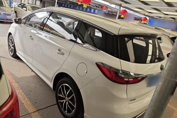 Used BYD Song MAX 2017 1.5T Automatic Smart Connect Prestige 7-Seater