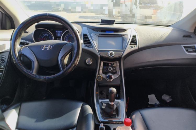 Used Hyundai Elantra (5th Generation / Langdong) 2015 1.6L Manual Leading Model
