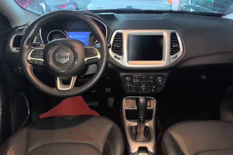 Used Jeep Compass 2019 200T Automatic Family Edition - Connected Large Screen Version