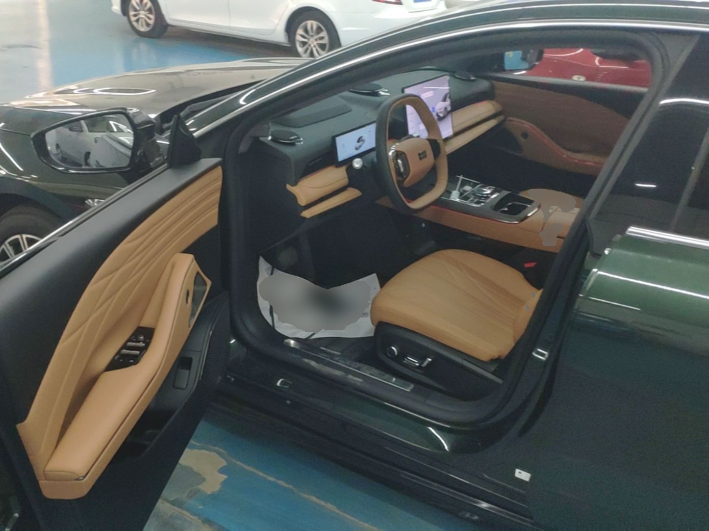 Geely Galaxy 8 2025 130km EM-P Starship Edition — снимка 18