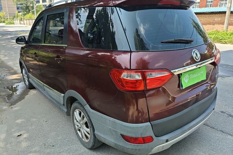 Used Dongfeng Fengon 370 2016 1.5L Manual Luxury 7-Seater
