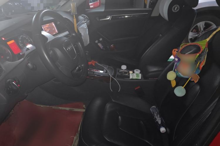 Used Audi A4L 2011 2.0 TFSI Comfort Model