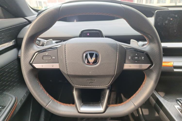 Used Changan UNI-V 2022 1.5T Prestige Version
