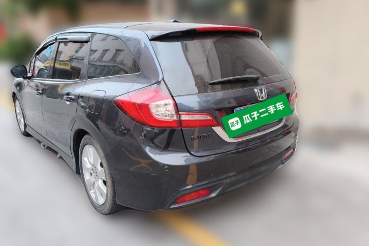 Used Honda Jade 2013 1.8L automatic Comfort version 5 seats
