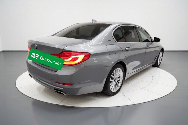 Used BMW 5 Series New Energy 2019 Updated Version 530Le Luxury Package Rear Right 45 Deg