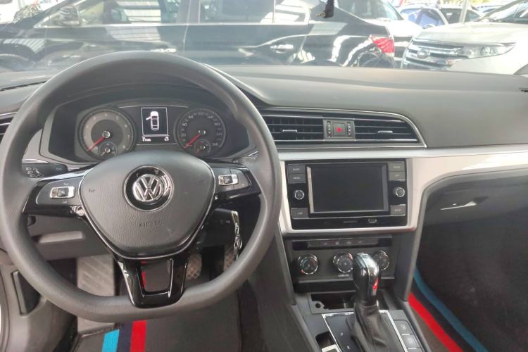 Used Volkswagen Lamando 2019 230TSI DSG Fashion Edition China V Standard